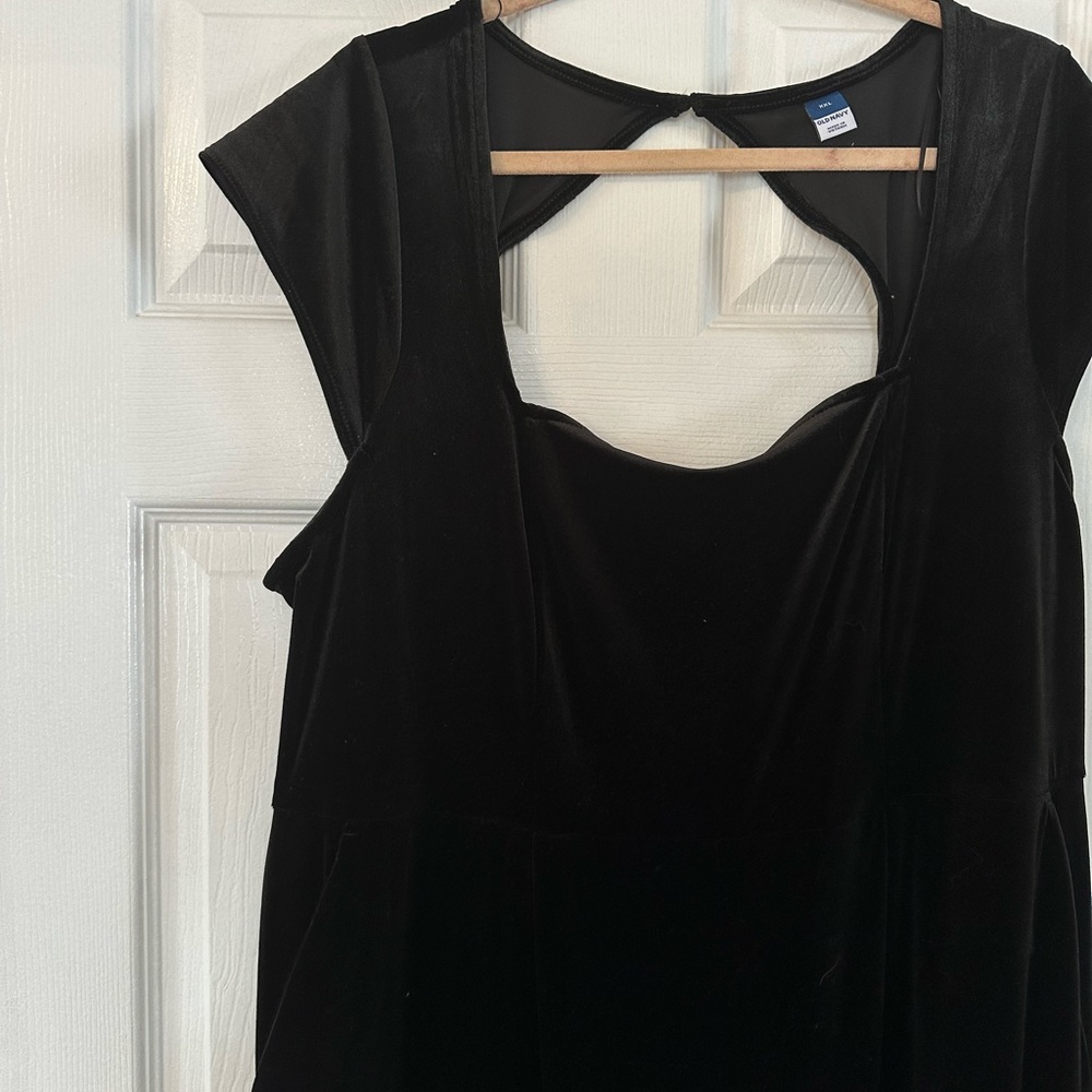 Elegant Black Velvet Jumpsuit XXL NWOT